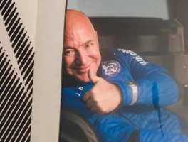 Bezos's $6.2 Billion Project Prometheus: The AI Play, Stock & Jobs Implications