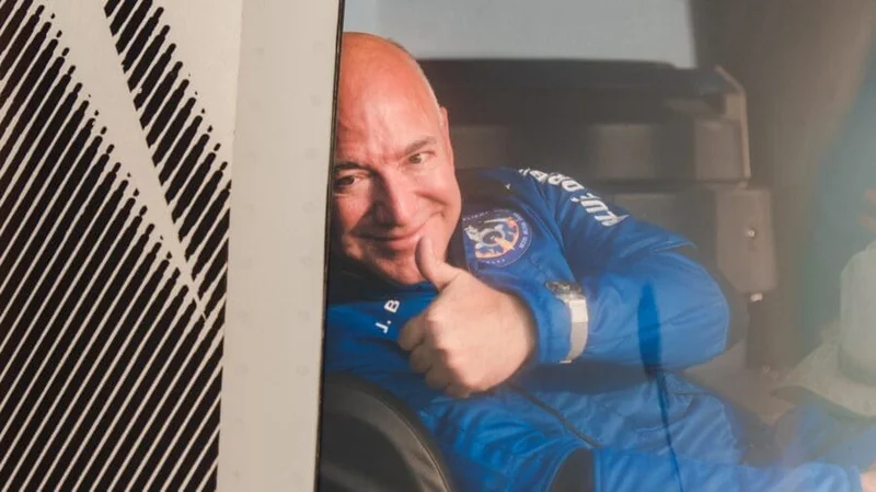 Bezos's $6.2 Billion Project Prometheus: The AI Play, Stock & Jobs Implications